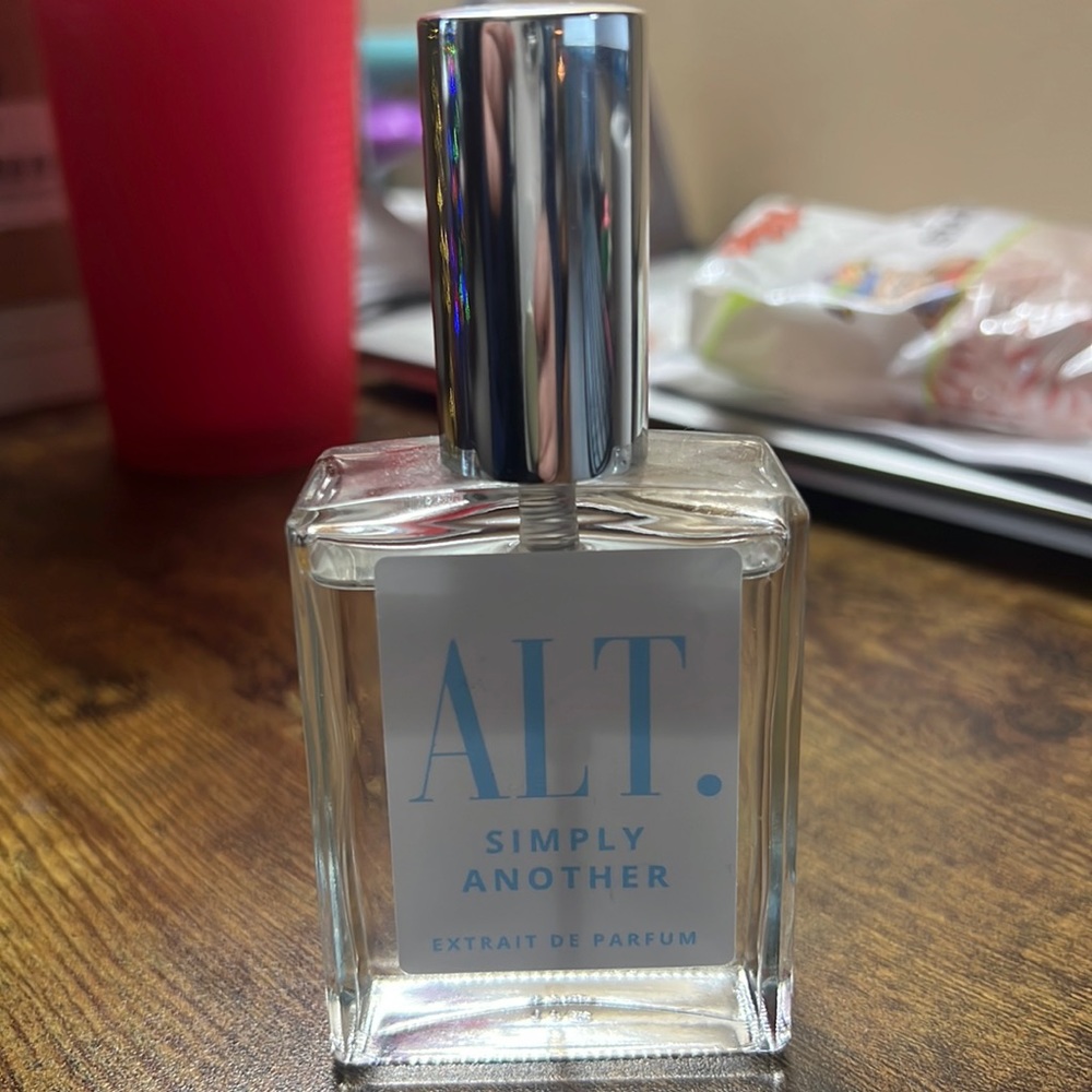 Alt. Fragrance Simply Another Perfume